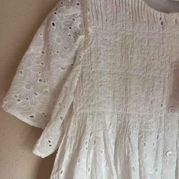 English Factory :: Eyelet Embroidered Cotton Blouse :: Large - Picture 5 of 13